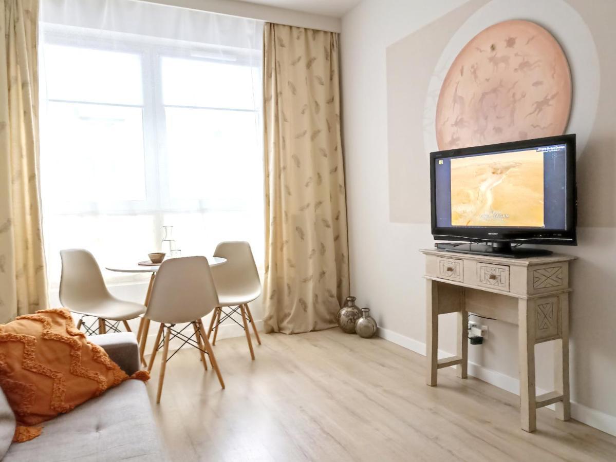 Komputerowa Apartments Airport And Business District Warsawa Bagian luar foto
