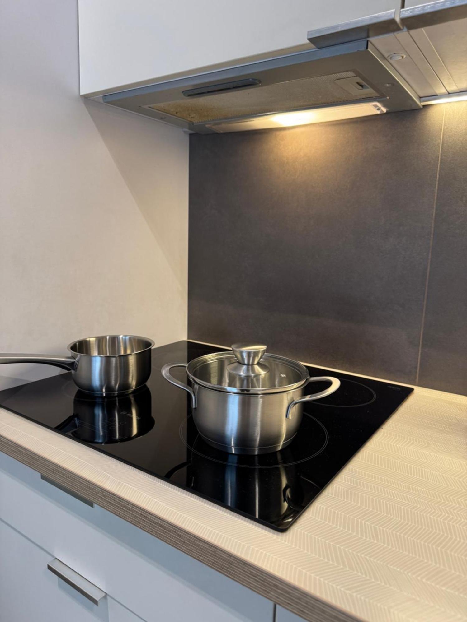 Komputerowa Apartments Airport And Business District Warsawa Bagian luar foto