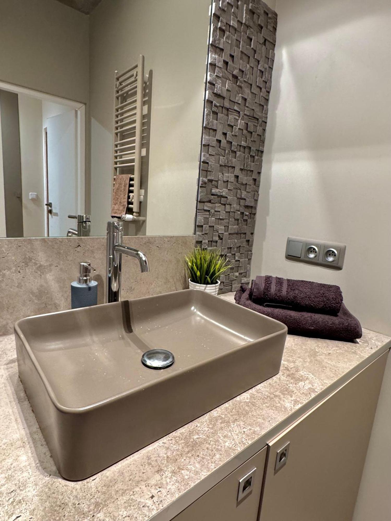Komputerowa Apartments Airport And Business District Warsawa Bagian luar foto
