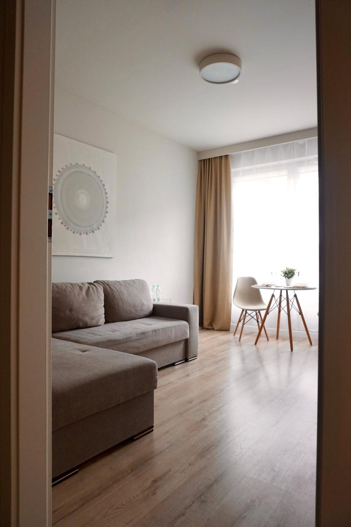 Komputerowa Apartments Airport And Business District Warsawa Bagian luar foto
